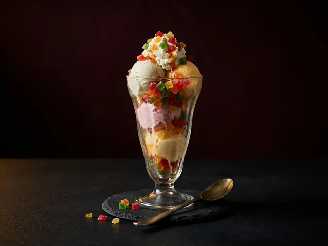 Tutti Frutti Sundae Ice Cream